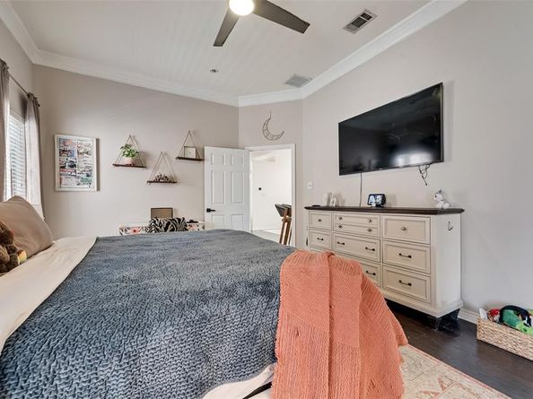 8609  Old Oak Drive , Irving Texas 75063