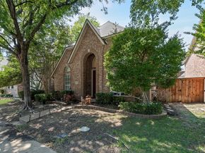 8609  Old Oak Drive , Irving Texas 75063