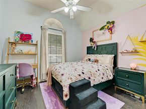8609  Old Oak Drive , Irving Texas 75063