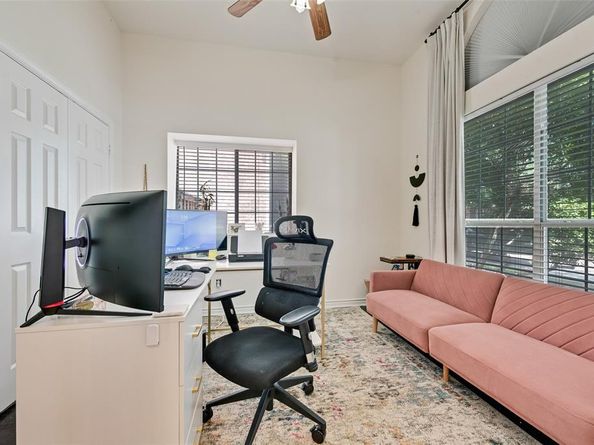 8609  Old Oak Drive , Irving Texas 75063