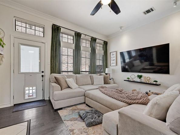 8609  Old Oak Drive , Irving Texas 75063