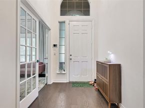 8609  Old Oak Drive , Irving Texas 75063