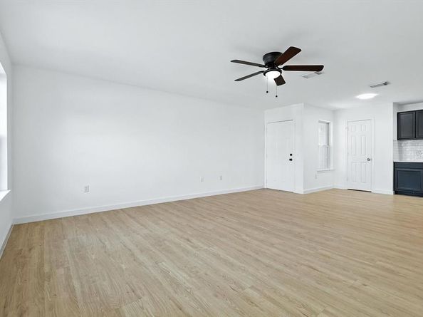3335  Tioga Street , Dallas Texas 75241