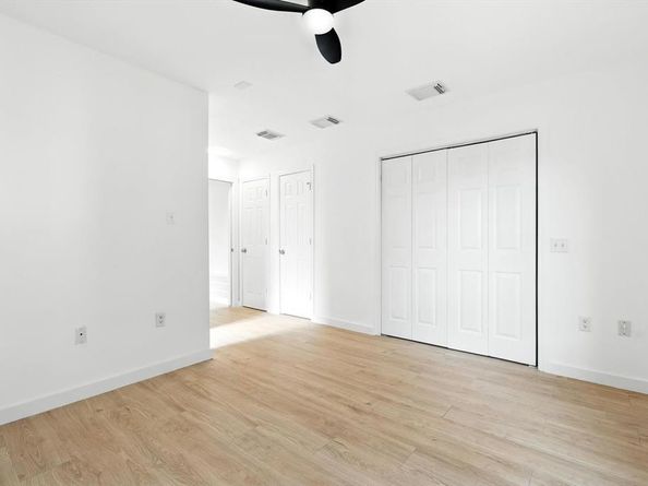 3335  Tioga Street , Dallas Texas 75241