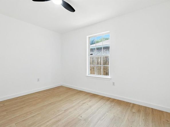 3335  Tioga Street , Dallas Texas 75241