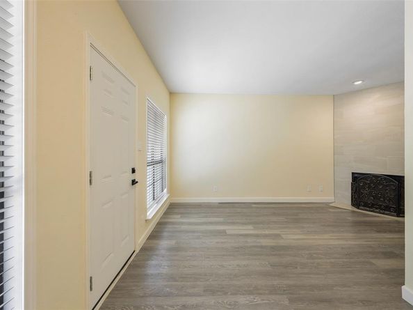 4623  Gaston Avenue  7, Dallas Texas 75246