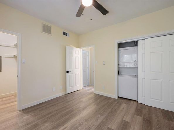 4623  Gaston Avenue  7, Dallas Texas 75246