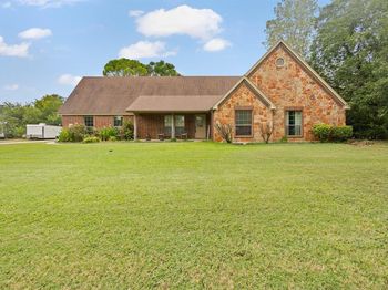 800  Stella Mae Drive 
