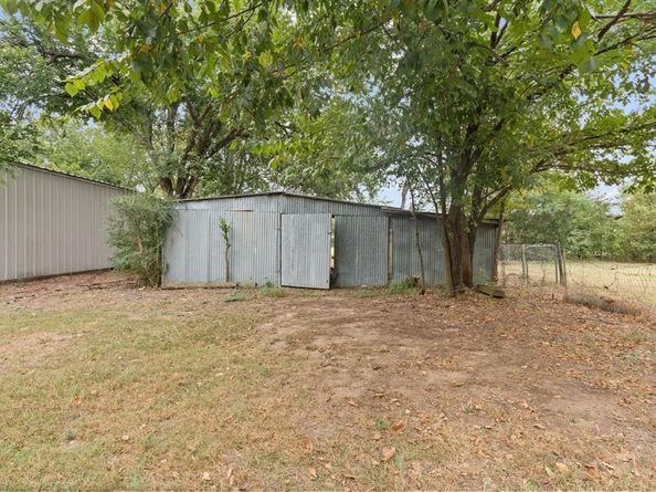 800  Stella Mae Drive , Fort Worth Texas 76028