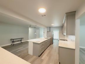 909  Milky Way , Garland Texas 75040