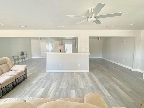 909  Milky Way , Garland Texas 75040