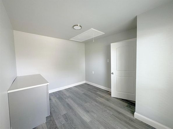 909  Milky Way , Garland Texas 75040