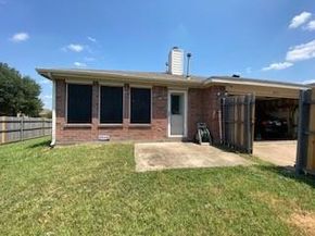 2472  Mallory Lane , Lancaster Texas 75134