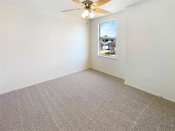 7576  Kings Trail , Fort Worth Texas 76133