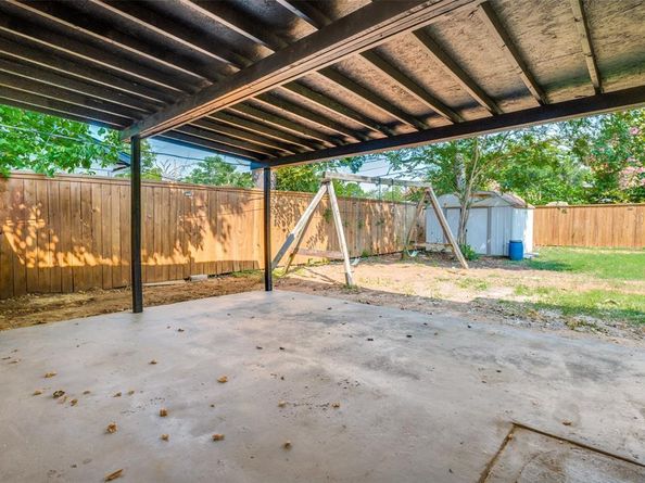 601  Alaska Street , Arlington Texas 76011