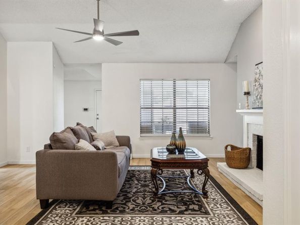 226 E Ridgegate Drive , Garland Texas 75040