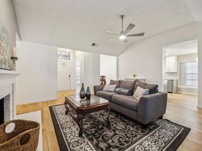 226 E Ridgegate Drive , Garland Texas 75040