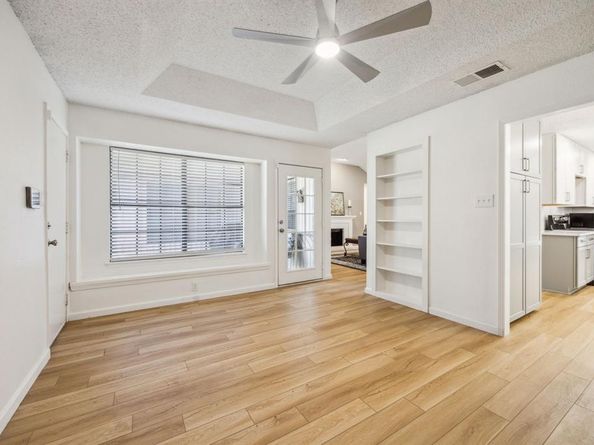 226 E Ridgegate Drive , Garland Texas 75040