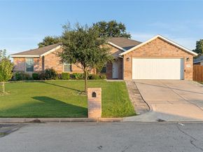 3733  Cecelia Lane , Forest Hill Texas 76140