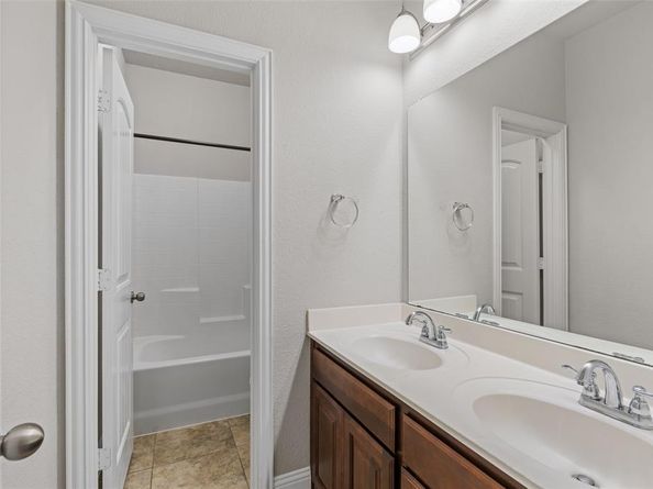 3733  Cecelia Lane , Forest Hill Texas 76140