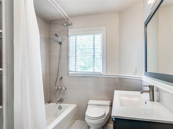 2528  Shirley Avenue , Fort Worth Texas 76109