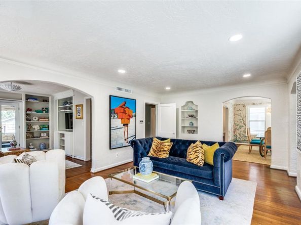 2528  Shirley Avenue , Fort Worth Texas 76109