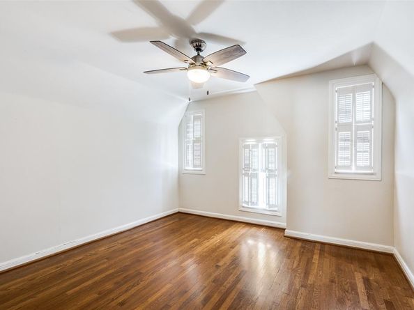 2528  Shirley Avenue , Fort Worth Texas 76109