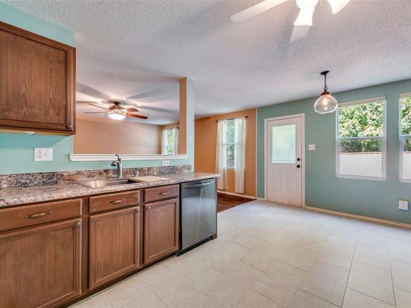 1304  Willow Tree Drive , McKinney Texas 75071