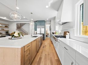 7623  Robin Road , Dallas Texas 75209