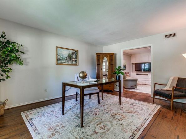 405  Lawndale Drive , Richardson Texas 75080