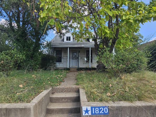 1820  Vilbig Road , Dallas Texas 75208