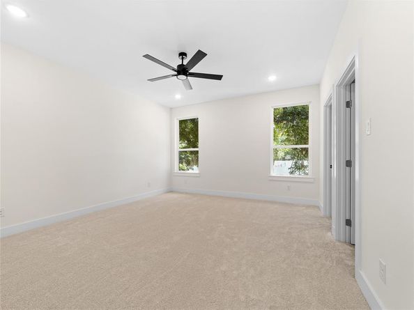 416  Mount Auburn Avenue , Dallas Texas 75223