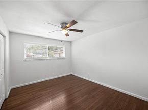 7024  Irongate Lane , Dallas Texas 75214