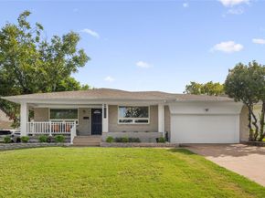 7024  Irongate Lane , Dallas Texas 75214