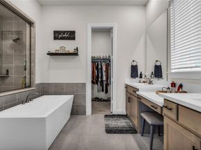 1723  Holly Oak Way , Fate Texas 75087