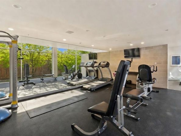 3740  Holland Avenue  3B, Dallas Texas 75219