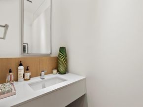 3740  Holland Avenue  3B, Dallas Texas 75219