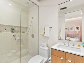 3740  Holland Avenue  3B, Dallas Texas 75219