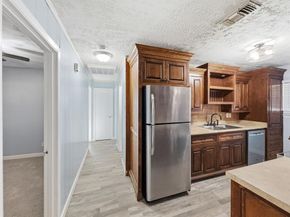 602 N Ector Drive , Euless Texas 76039