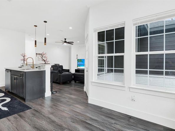 4811  Huey Street , Dallas Texas 75210