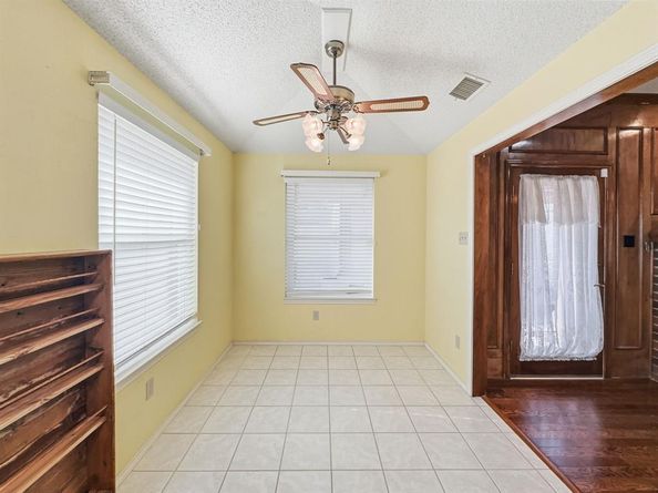 302  Apollo Road , Garland Texas 75040