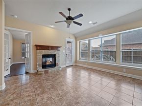 1806  Park Highland Way , Arlington Texas 76012