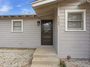 2325  Halbert Street , Fort Worth Texas 76112