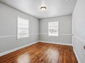 2325  Halbert Street , Fort Worth Texas 76112