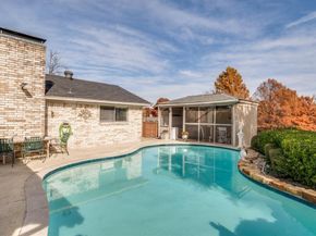 1310  Willow Way , Garland Texas 75043