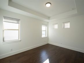 10904  Hollydale Road , Frisco Texas 75035