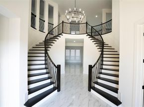 10904  Hollydale Road , Frisco Texas 75035