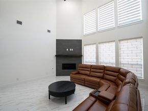 10904  Hollydale Road , Frisco Texas 75035