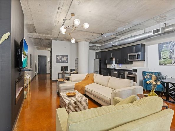 1122  Jackson Street  718, Dallas Texas 75202