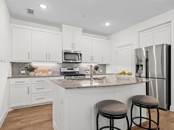 2606  High Cotton Lane , Garland Texas 75042